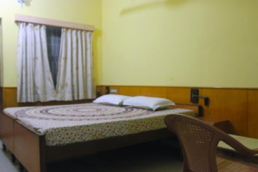 Vinodhara Guest House Mahabalipuram Phòng bức ảnh